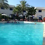 Residence Favignana מלון דירות 3*